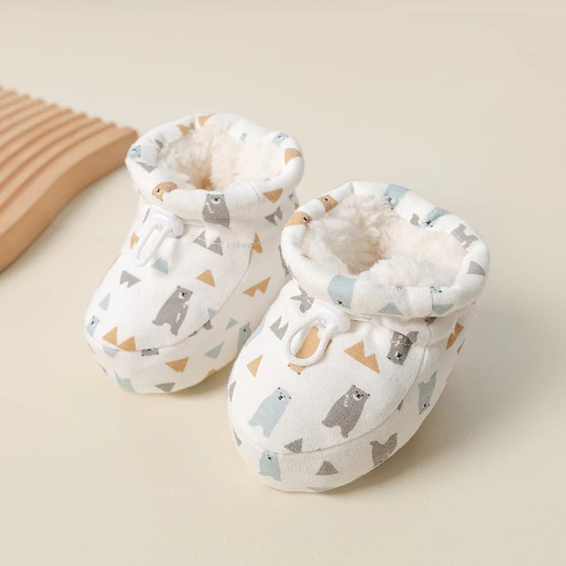 【👶 360° mäkké obopínanie chodidla, absorbuje pot a hreje】Teplé kožušinové detské čižmy