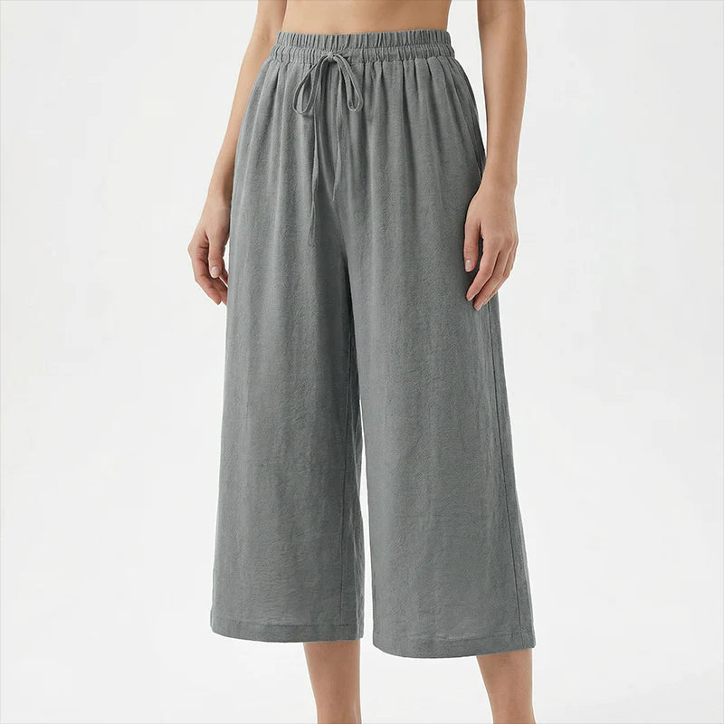 👖 Dámske capri nohavice s elastickým pásom a šnúrkou