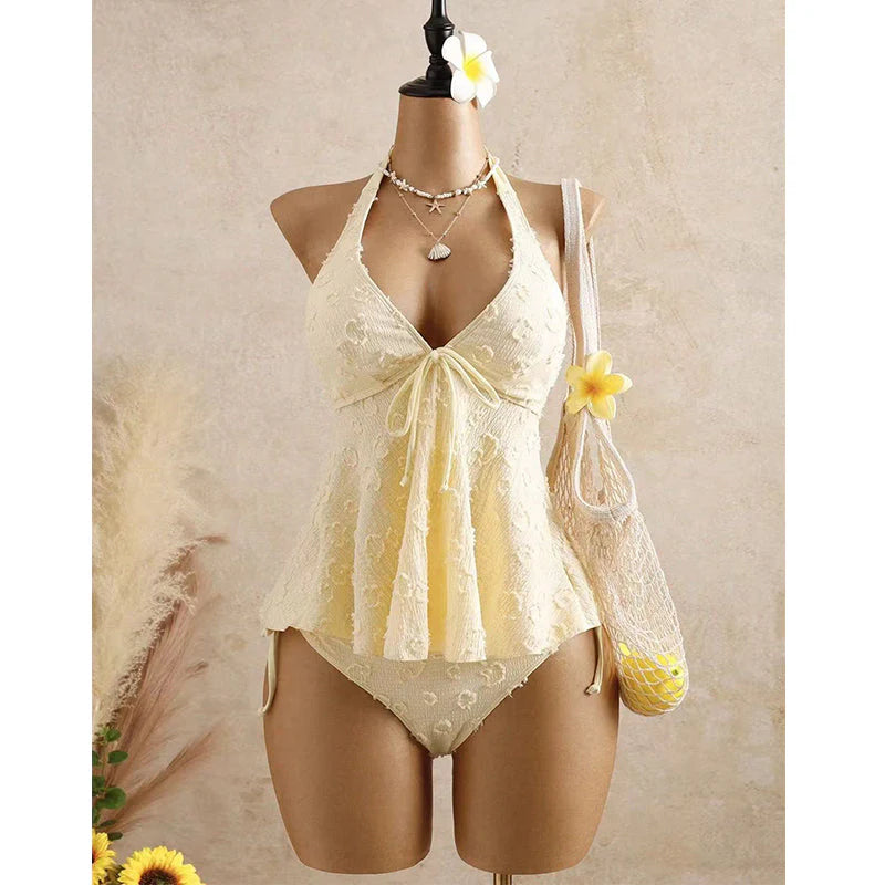 Najobľúbenejší kúsok roku 2026☀️Obmedzená ponuka! Tankini so zúženým strihom a volánikom👙