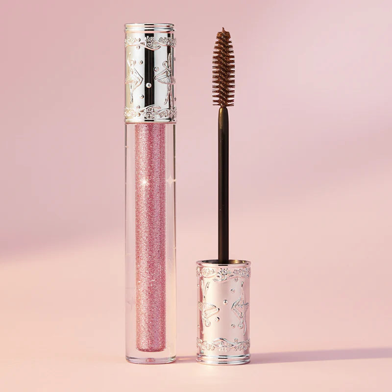 ✨ Iskrivá vodoodolná riasenka s glitterom – tvoje oči budú žiarivo hviezdiť celý deň aj večer! 💫🔥