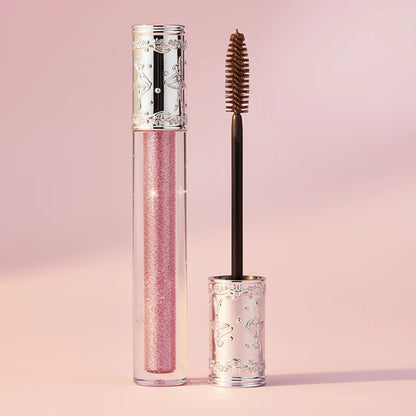 ✨ Iskrivá vodoodolná riasenka s glitterom – tvoje oči budú žiarivo hviezdiť celý deň aj večer! 💫🔥