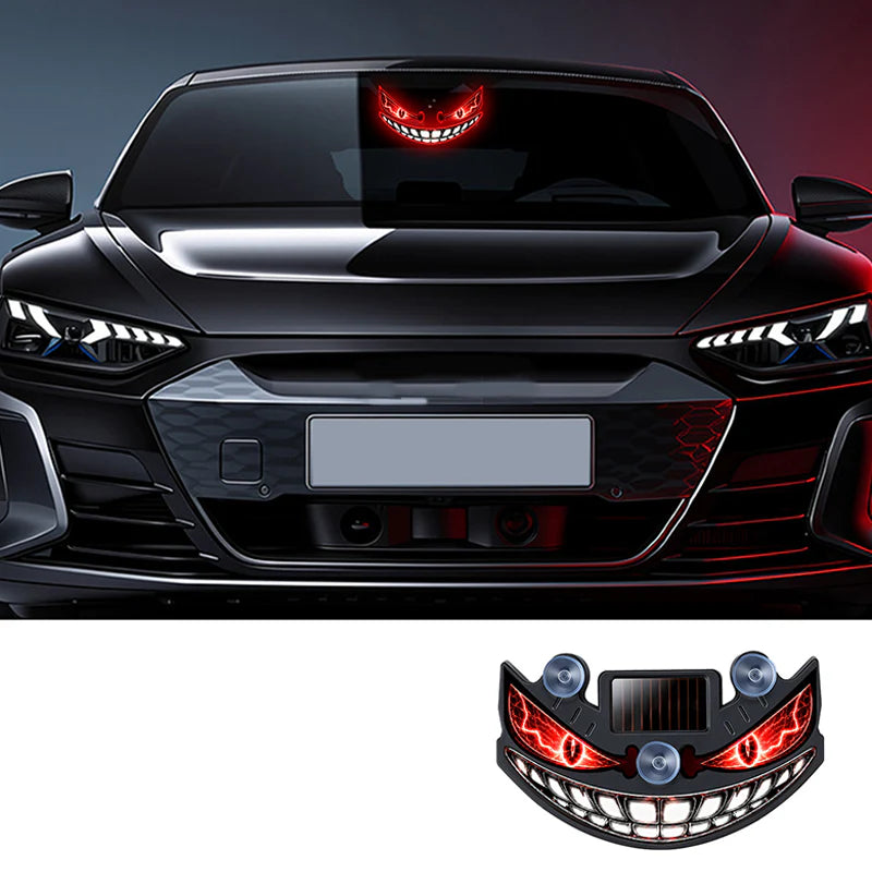 🚗✨ LED výstražné svetlo do auta s solárnym panelom a „diablovým okom“ –🔋 S senzorom vibrácií, nabíjaním cez USB a solárny panel, univerzálne použitie 😈