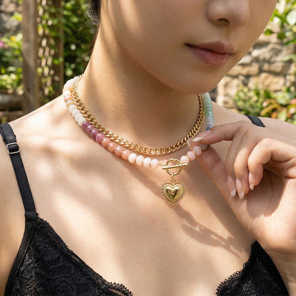 💖 Vrstvený boho náhrdelník s dúhovými perlami a srdiečkom – trendy & romantický 🌟