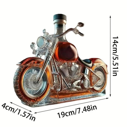 🏍️ Whisky karafa v tvare motocykla – štýlový doplnok do vášho baru! 🥃