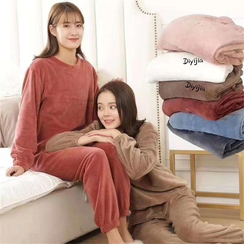 😴 Voľná, teplá, plyšová pyžamová súprava pre ženy v koralovej farbe!✨