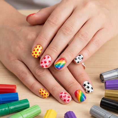 🖌️ Sada fixiek na nechty 2v1 – jemný hrot + štetec pre dokonalé vzory 💅