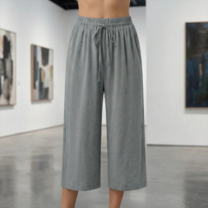 👖 Dámske capri nohavice s elastickým pásom a šnúrkou