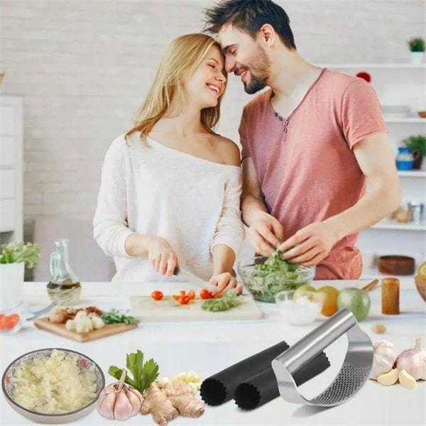 【🧄 Ľahko rozdrvte cesnak alebo zázvor】Lis na cesnak z nehrdzavejúcej ocele