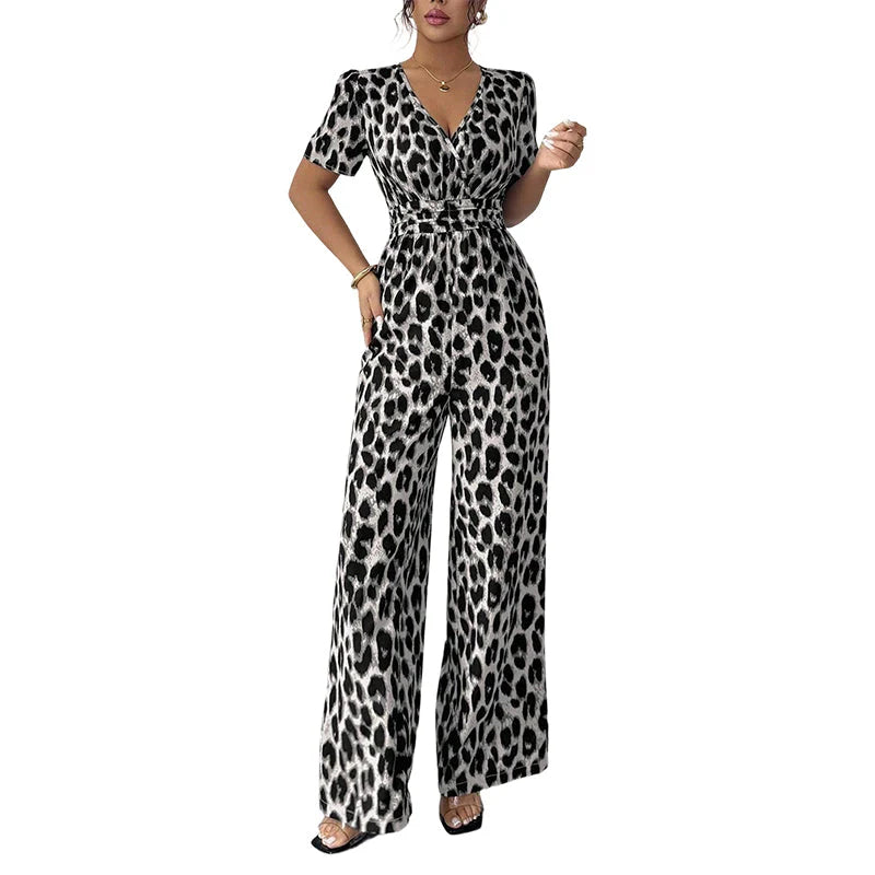 🐆 Štýlový overal s leopardovým vzorom a širokými nohavicami – okamžitý chic look! ✨