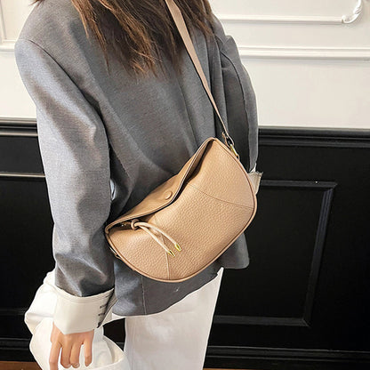 👜 Minimalistická crossbody kabelka Dumpling – štýl a praktickosť v jednom
