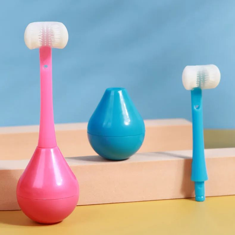 🦷 Trojstranná zubná kefka pre deti – čistenie zábavne a dôkladne! ✨